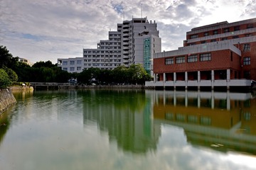 1061638