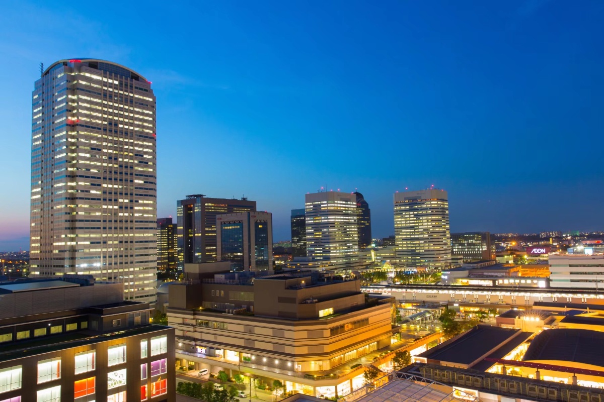 日本千叶县海滨幕张夜景