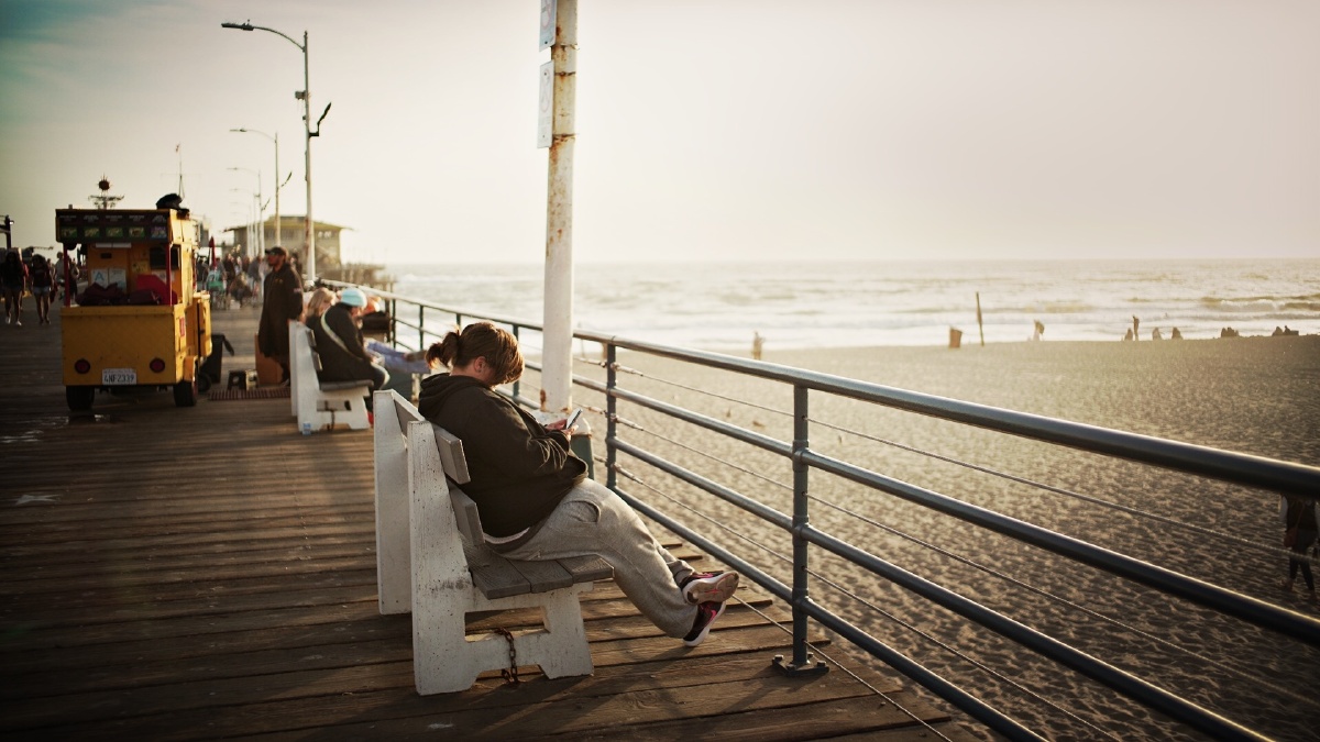 有一种孤独……就在人海茫茫中