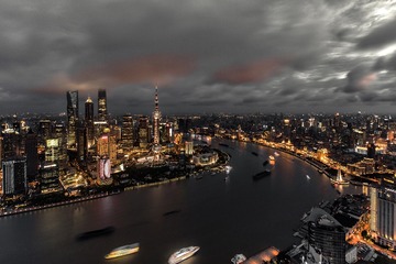 暗金之城