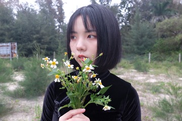 001