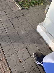 001