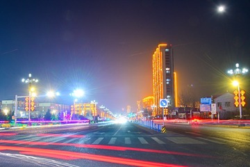 718241