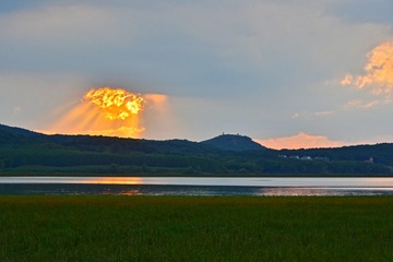 524548