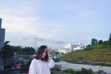 001