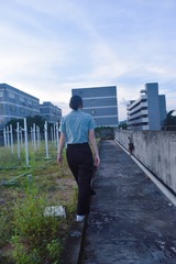 001