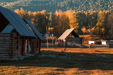 100_0403