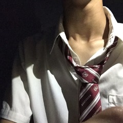 618683