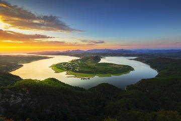 灵芝湾落日余晖