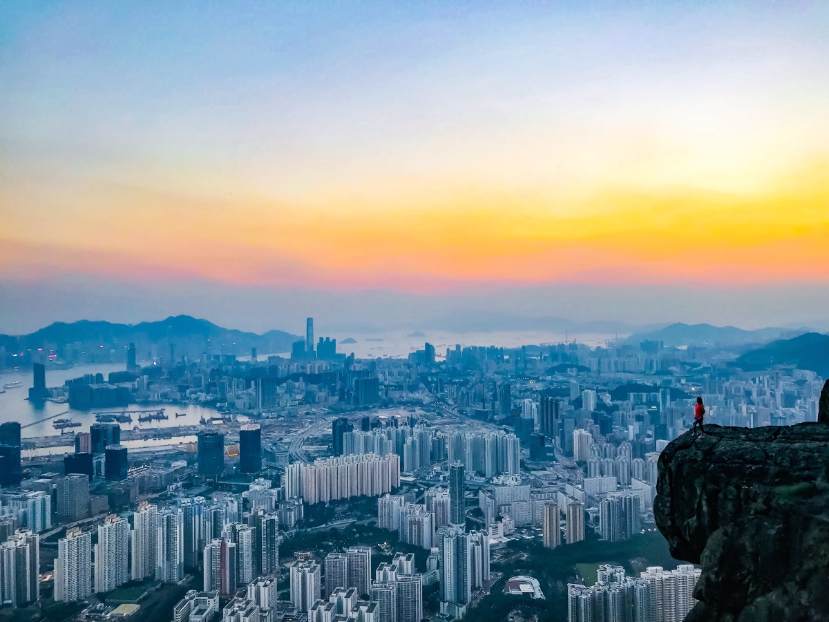 香港飞鹅山自杀崖