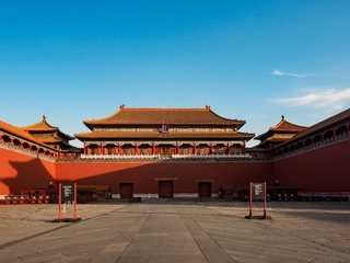 PB012477