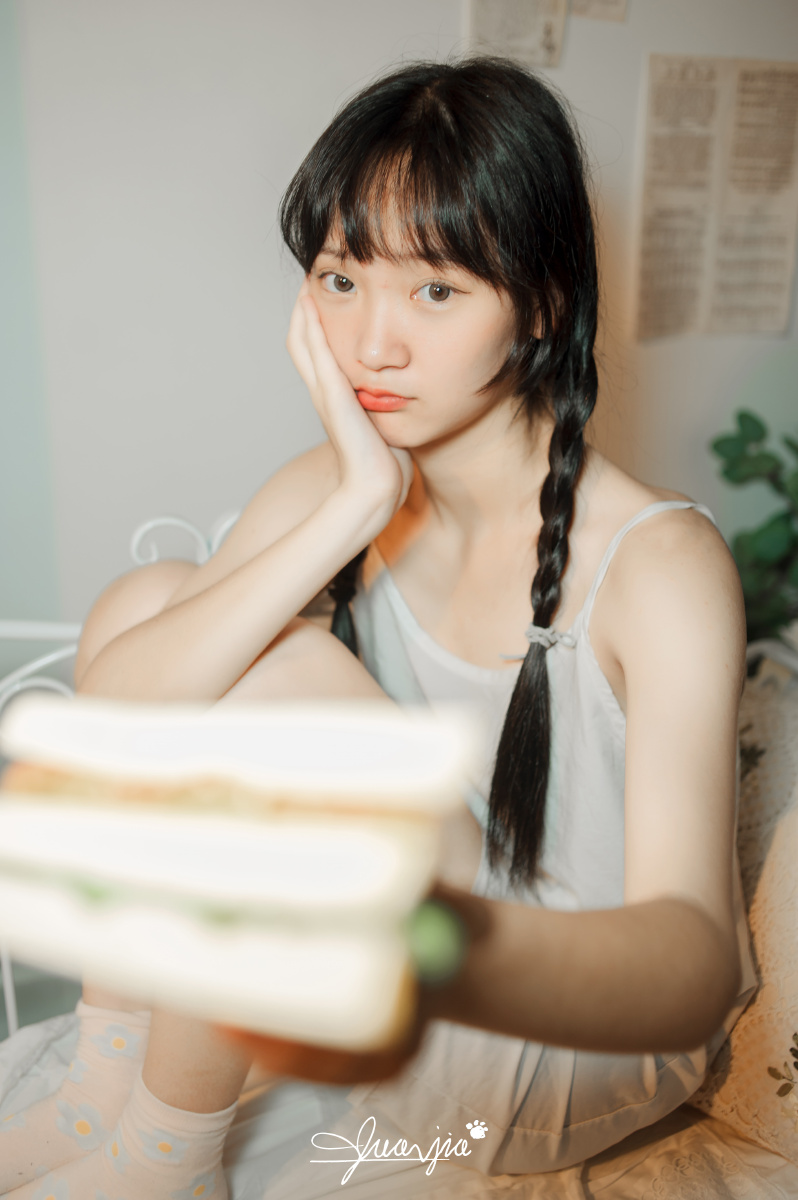 少女情怀总是诗摄影后期不会拍照的佳猫麻豆小姐姐付芋