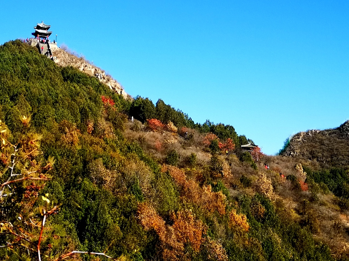 秋天的北京红螺寺登高眸远秋色悠然