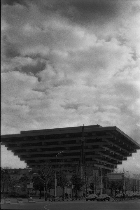 魔都~~~<br />
leica m6 + zm50/2