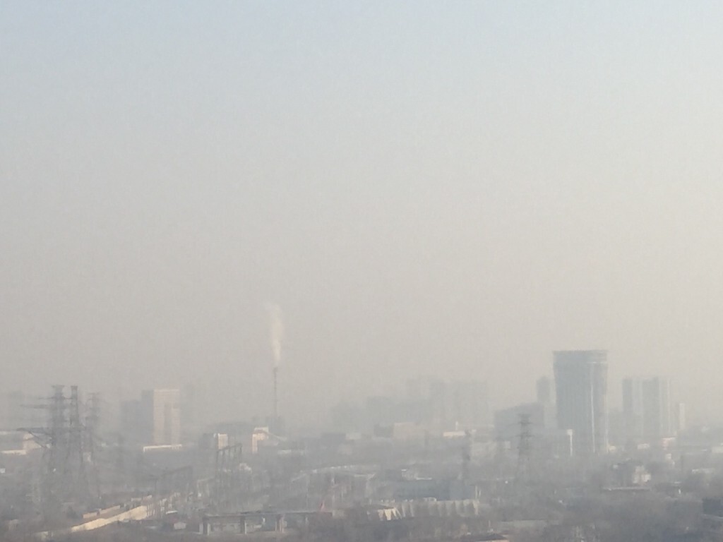 雾霾中的门头沟
