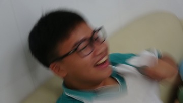 410152
