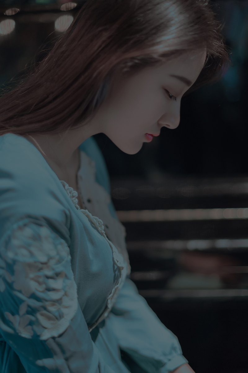 蓝衣少女 - 佳能, 人像, 50mm, 小清新 - 卡门er