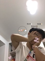 1483978