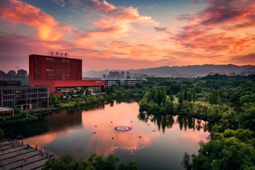 云湖夕照