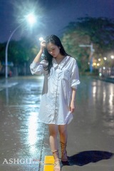 500704