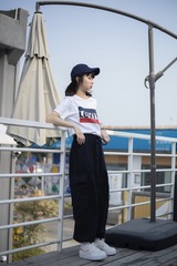 001