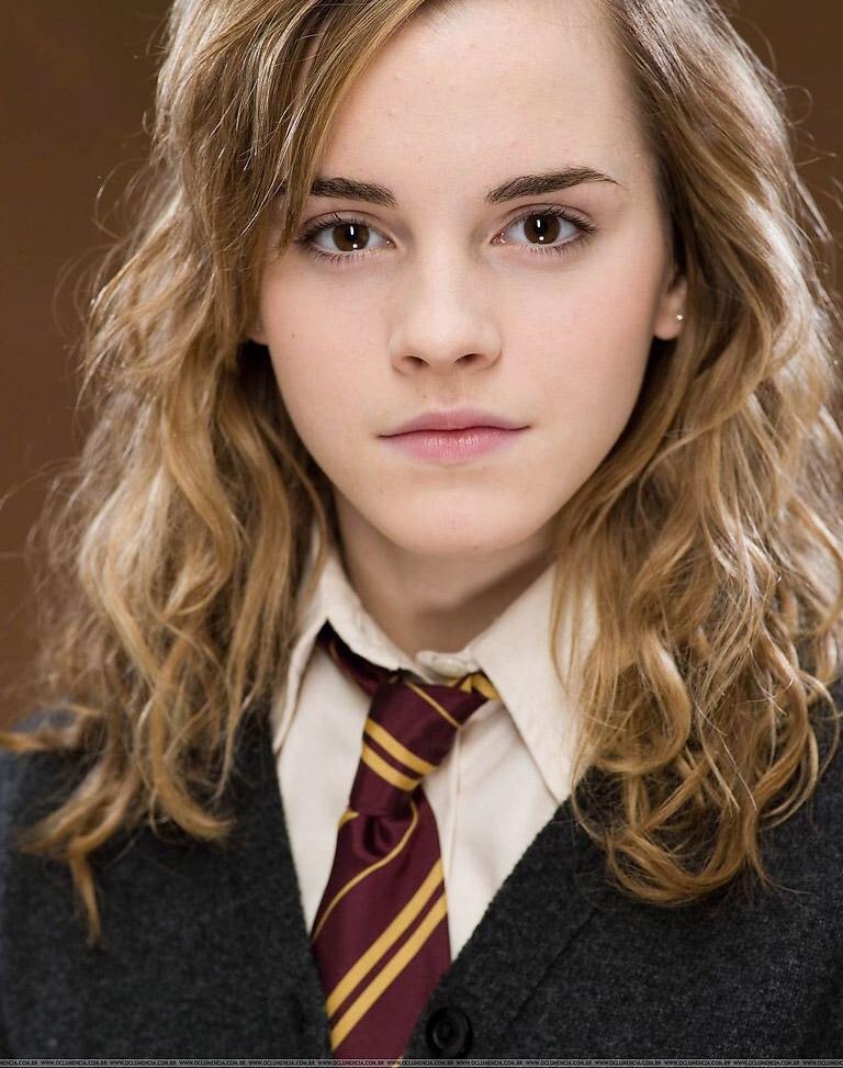 艾玛沃特森从小美到大,女神越长越好看了,超级仙呐 - 离北很可爱呐