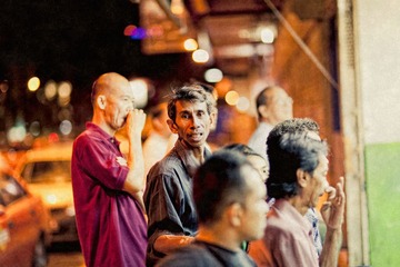 斯诺克店的门外.jpg