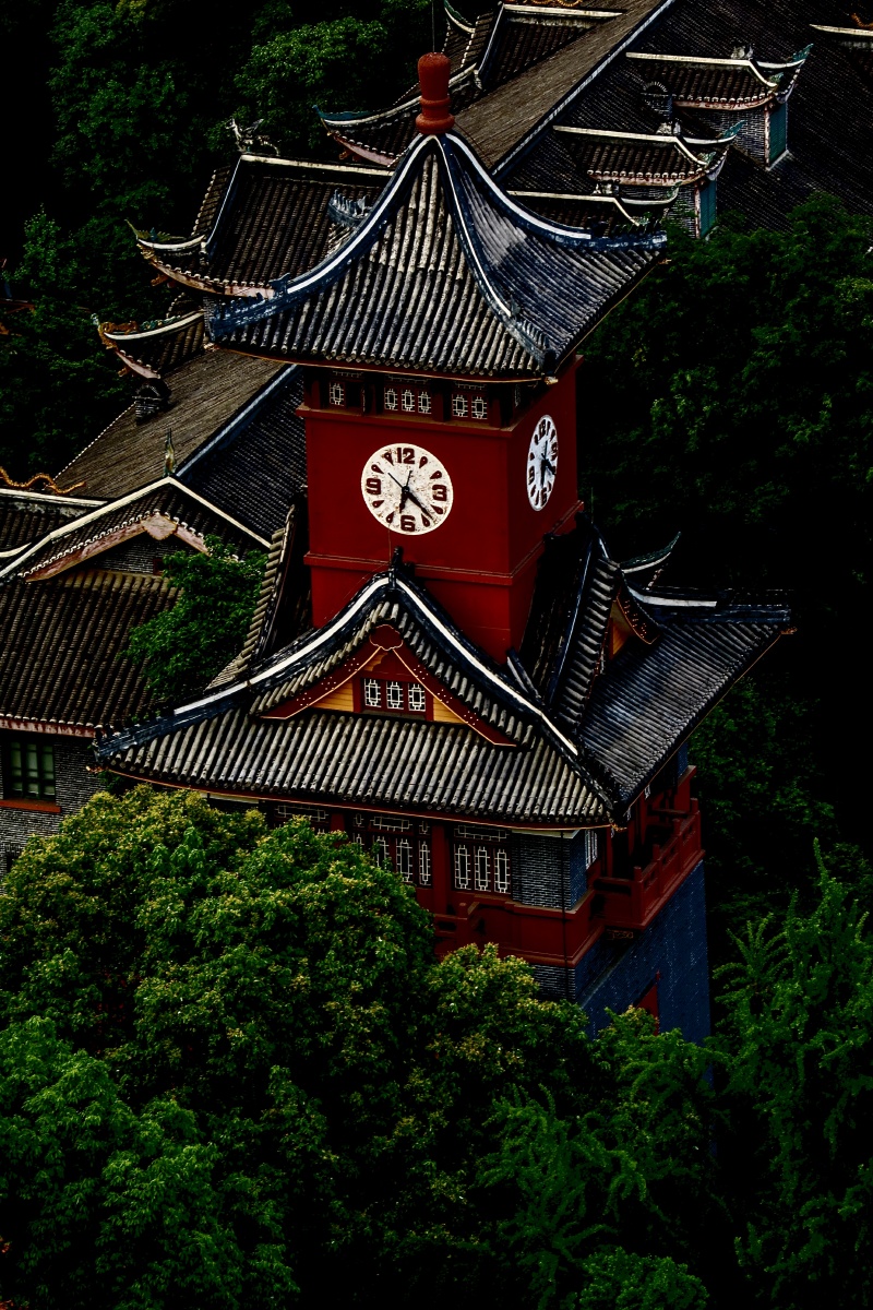 华西钟楼