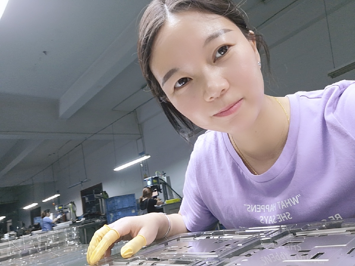 上班途中忙自拍