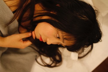 001