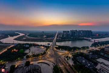 蒸水绕城
