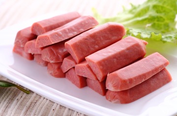 香肠 烤肠 台湾烤肠 饮食 韩式 日式 烧烤 食材 肉类 生肉 新鲜  鲜美