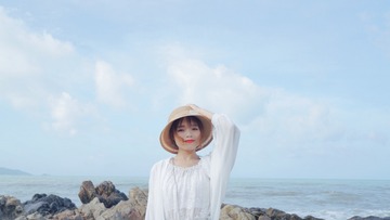 001