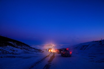 冰雪夜归