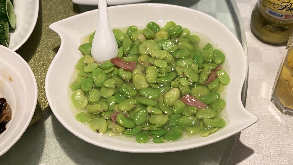 上海光明邨大酒家正儿八经的上海小菜味道好不好另当别论