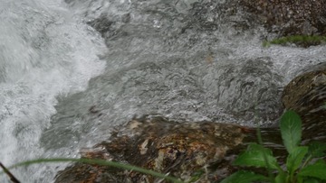 F0596D24-9BF0-42D3-B0E2-84A8474AB6AC/L0/001