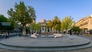 2080557
