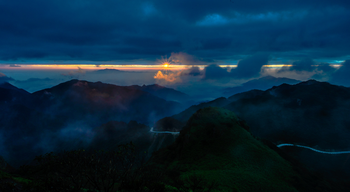 广东第一峰日出