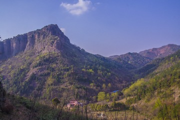 DSC_2282白云山上白云飘