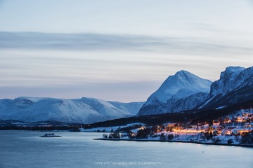 雪山与峡湾