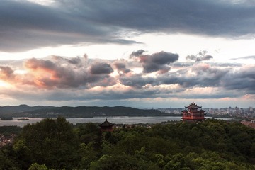 吴山天风