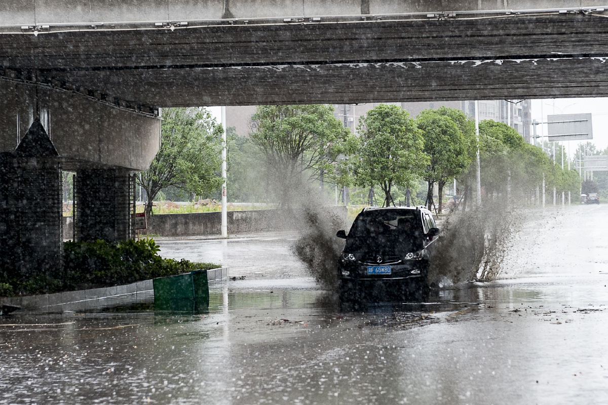 暴雨之后 - 郭雨滴 - 图虫网 - 优质摄影师交流社区