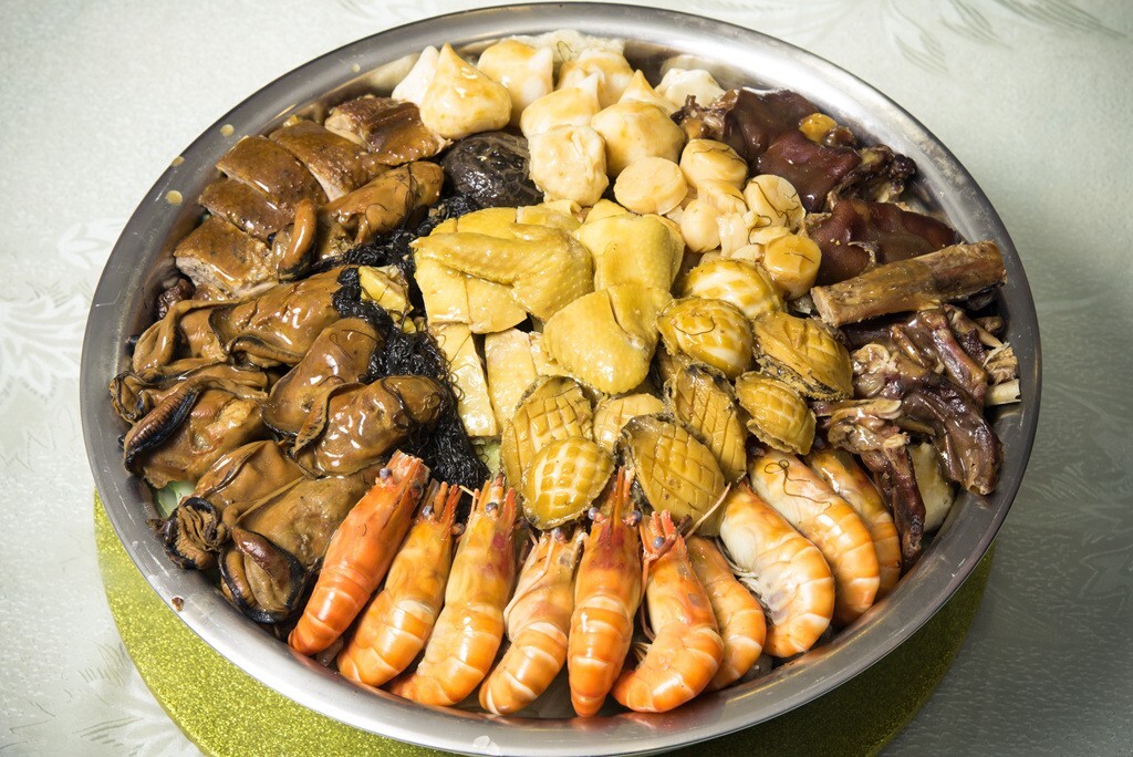 广州美食推荐：《食鸡专门店》驰名猪肚包鸡! - 御风行者 - 图虫网 - 最好的摄影师都在这