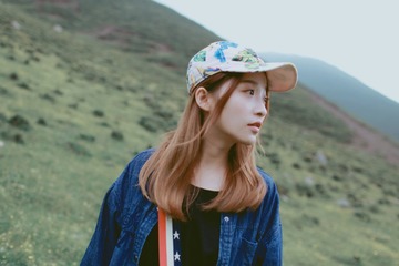 001