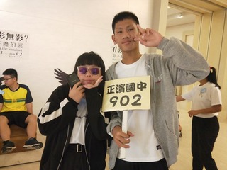 1566011