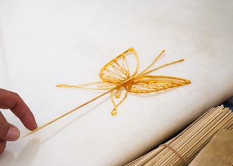 P1570418