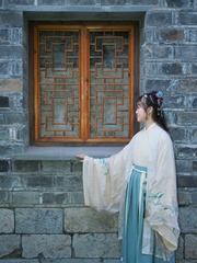 PB042042_2001