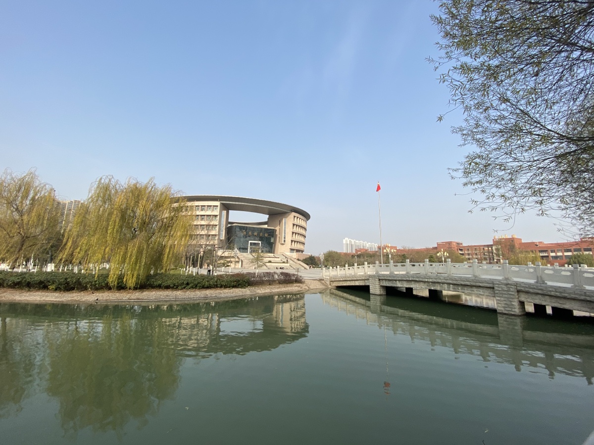 陕西科技大学图书馆