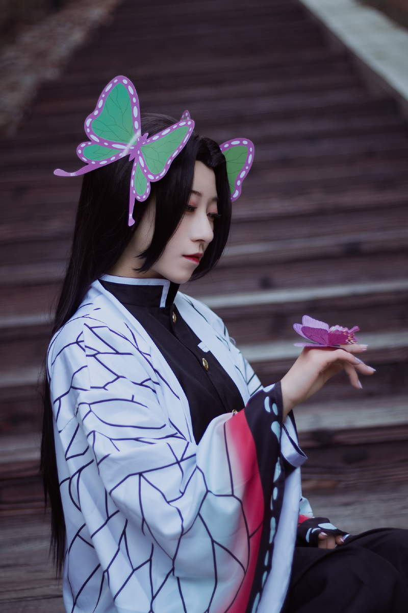 cosplay正片 《鬼灭之刃》-蝴蝶香奈惠 出镜coser:玥蝶(微博:纳兰翊cn