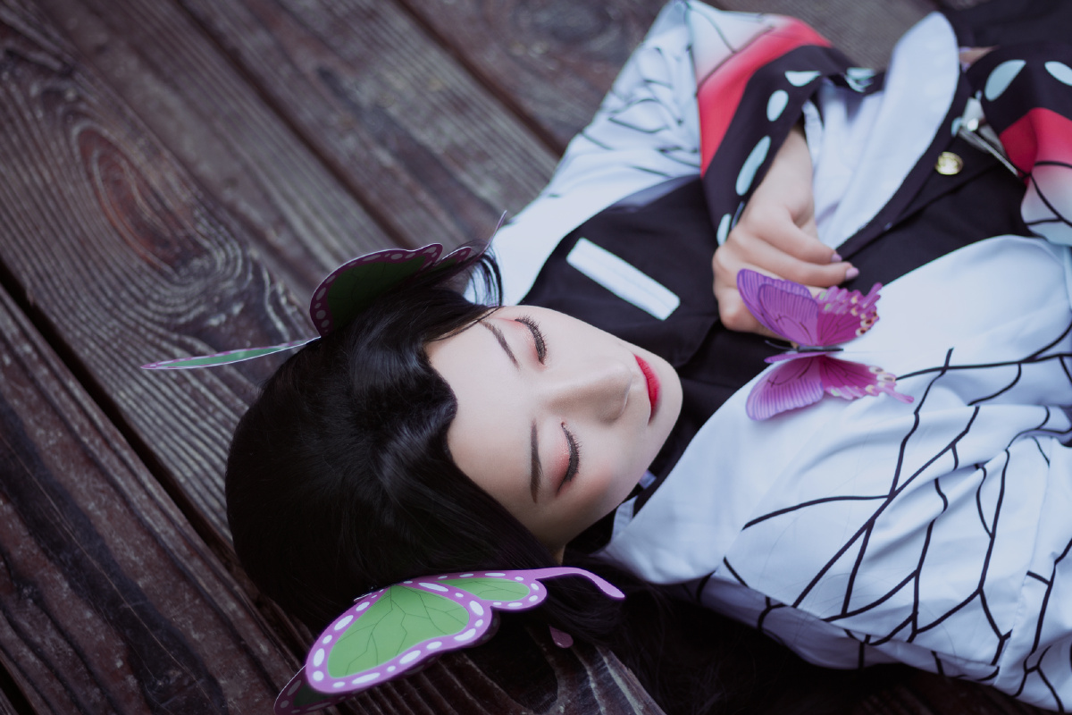 cosplay正片 《鬼灭之刃》-蝴蝶香奈惠 出镜coser:玥蝶(微博:纳兰翊cn
